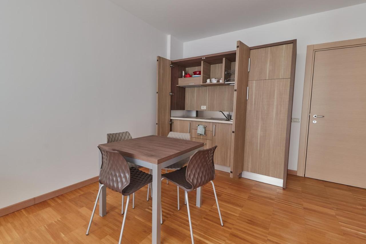 Piazza Lira Schio Residence Extérieur photo